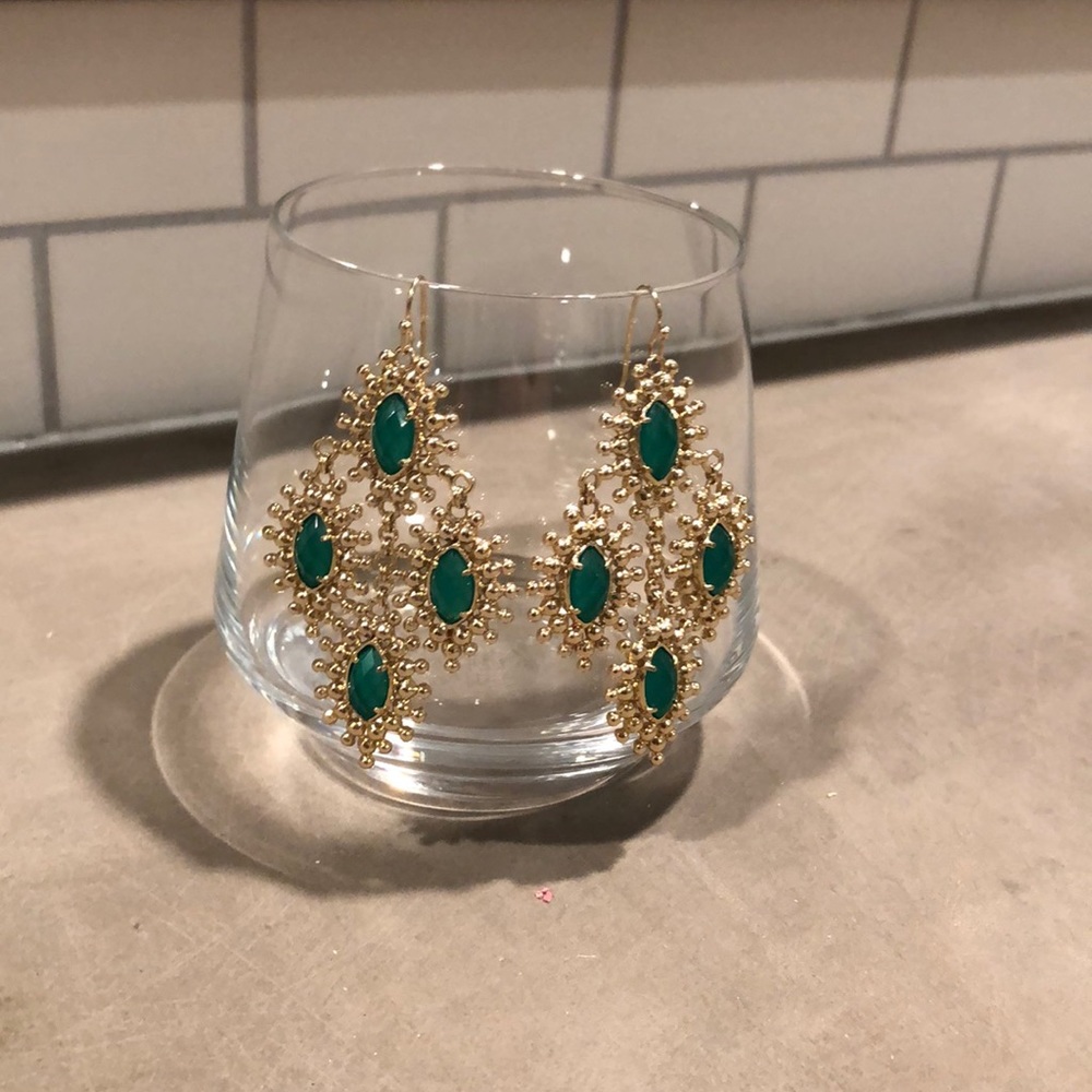 Kendra Scott green gold chandelier drop earrings